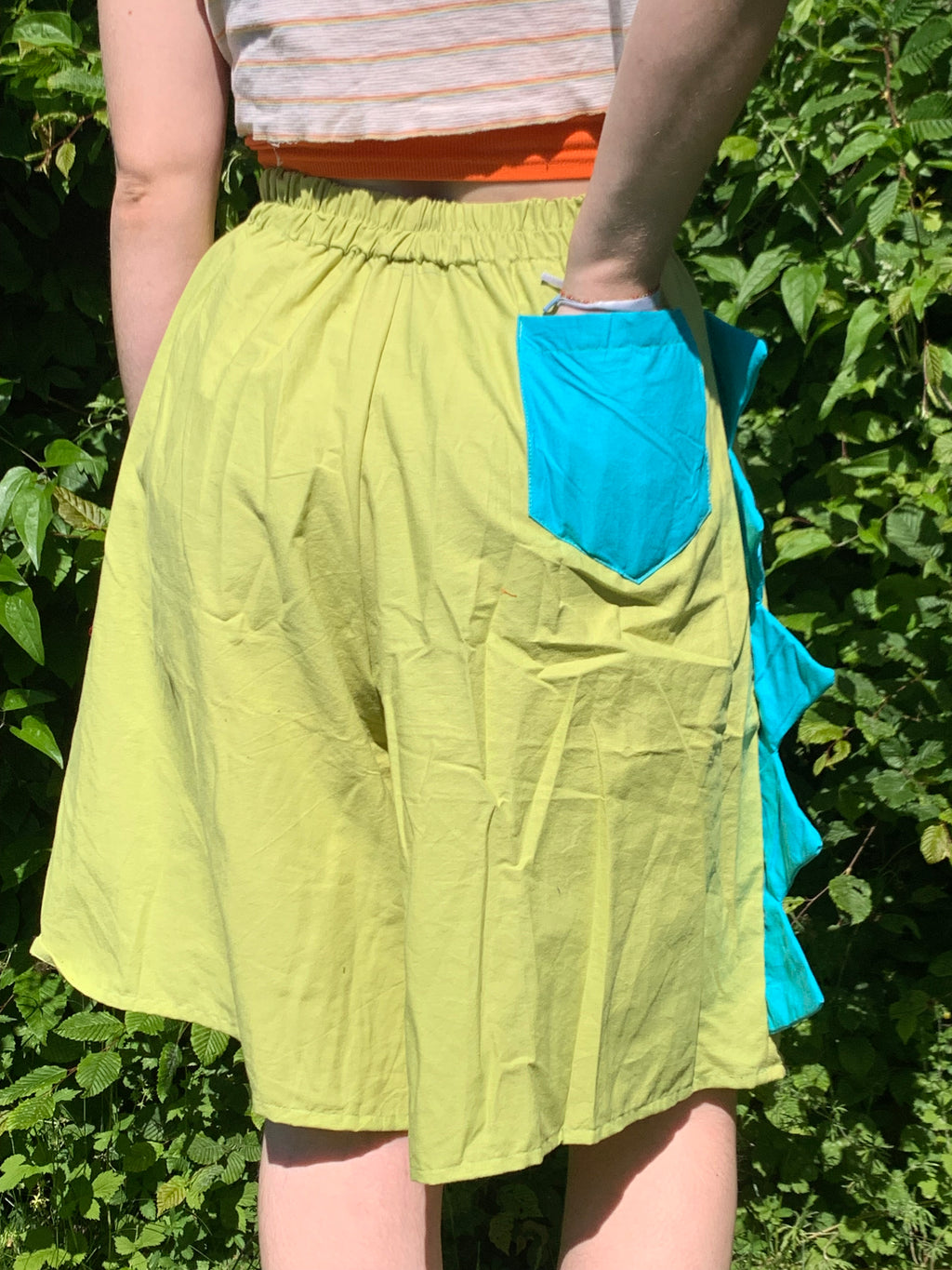 Short dino vert M
