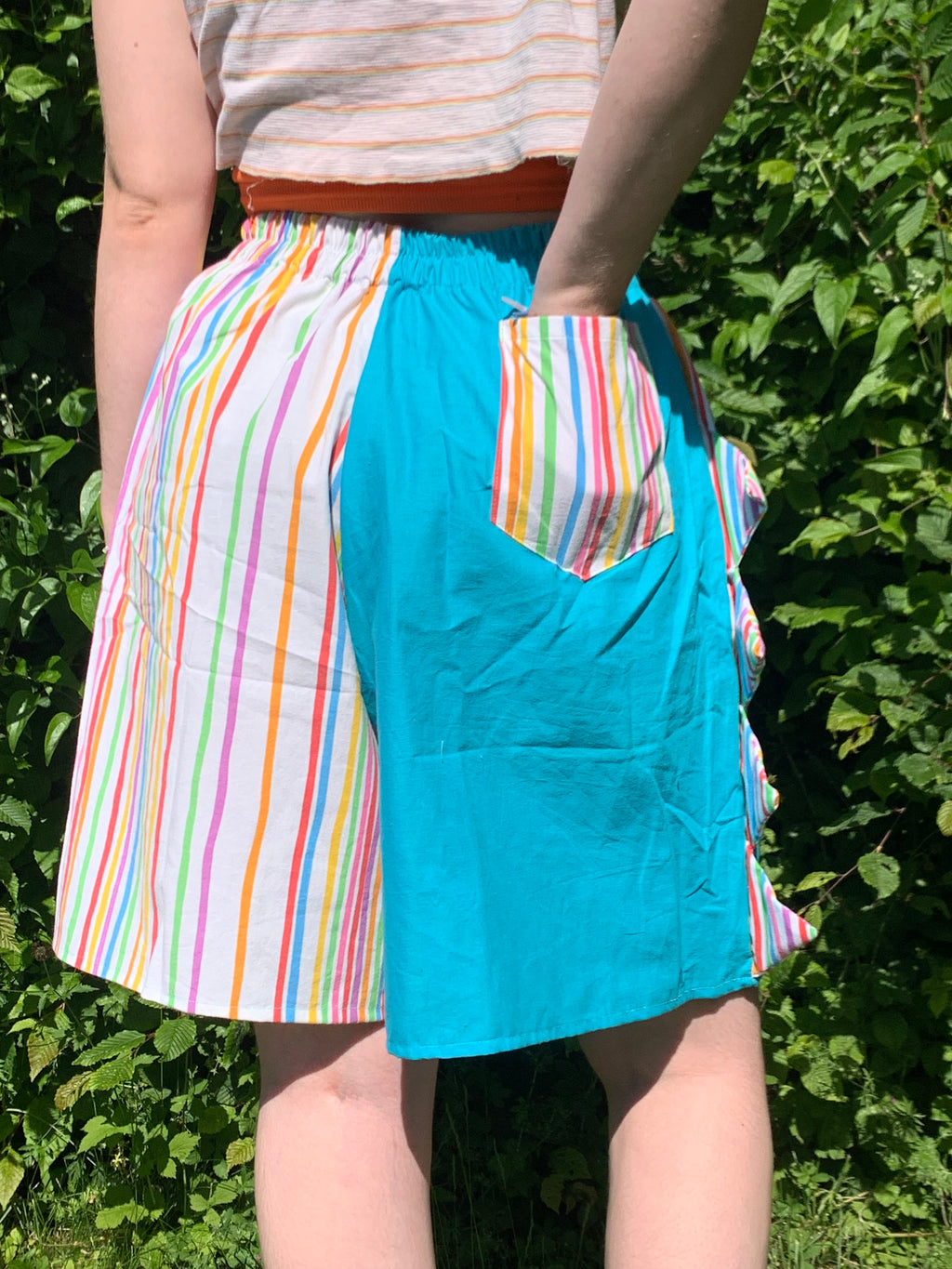 Short dino arc en ciel L