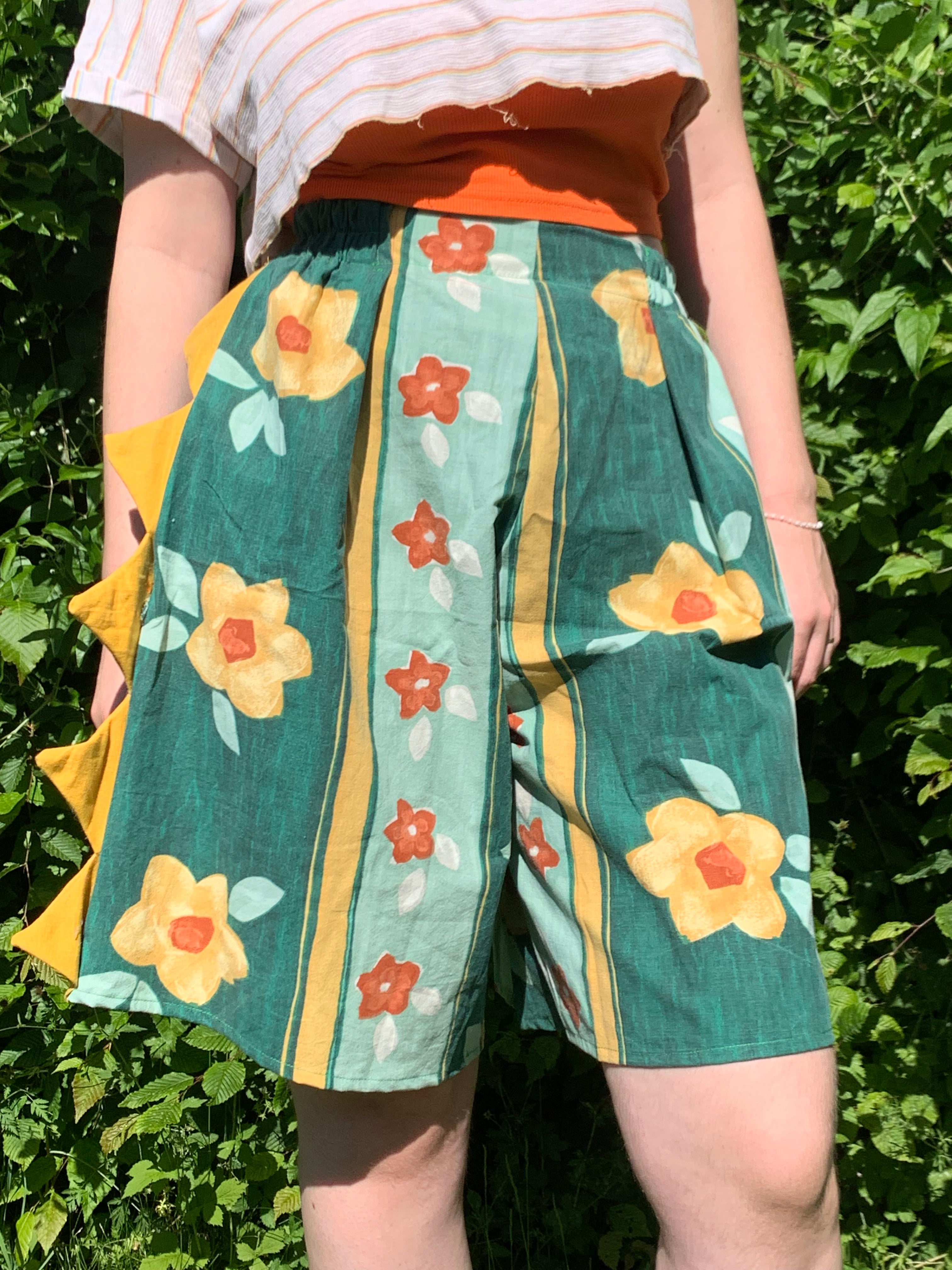 Short dino vert et jaune L
