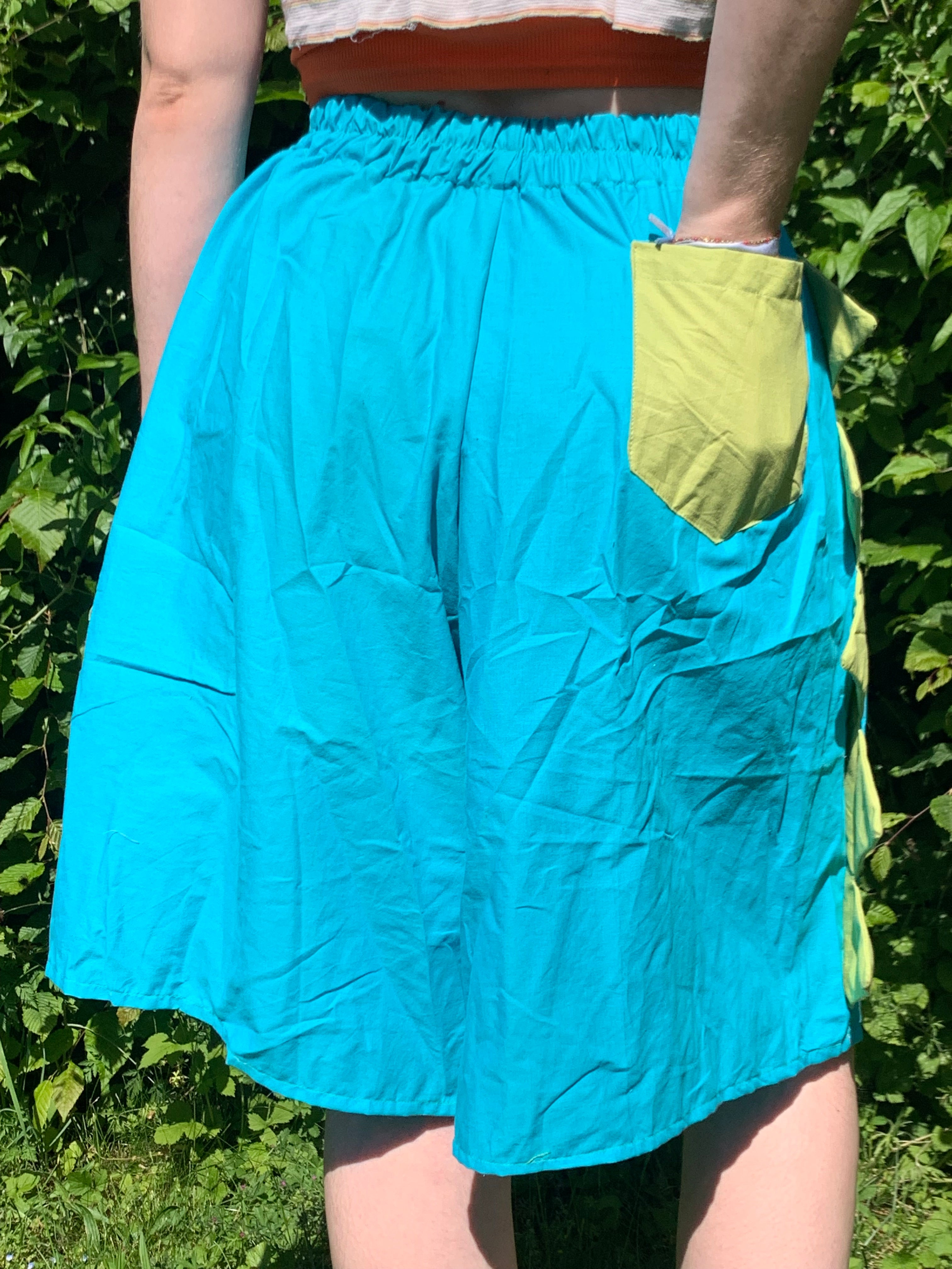 Short dino bleu M