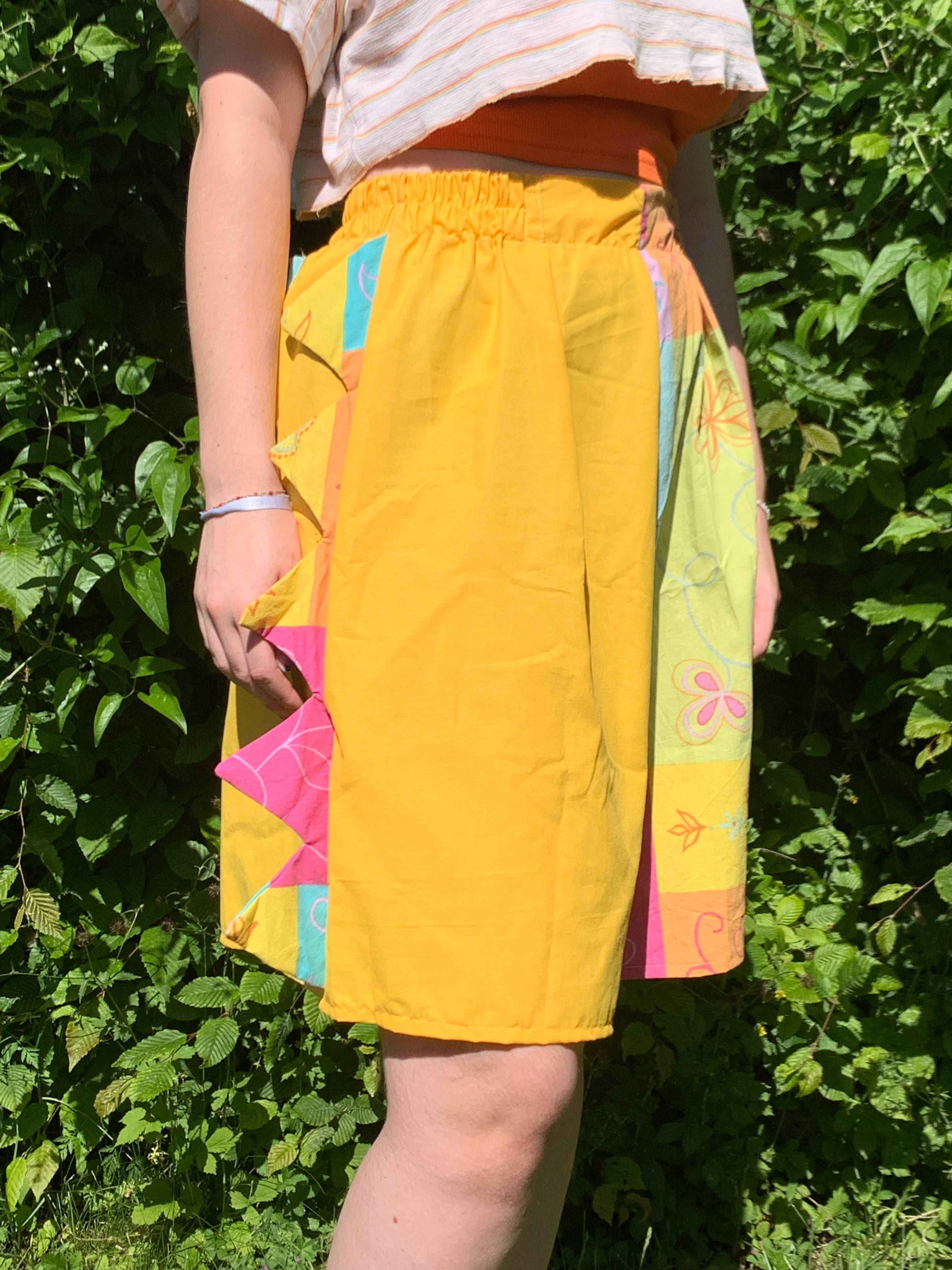 Short dino jaune L
