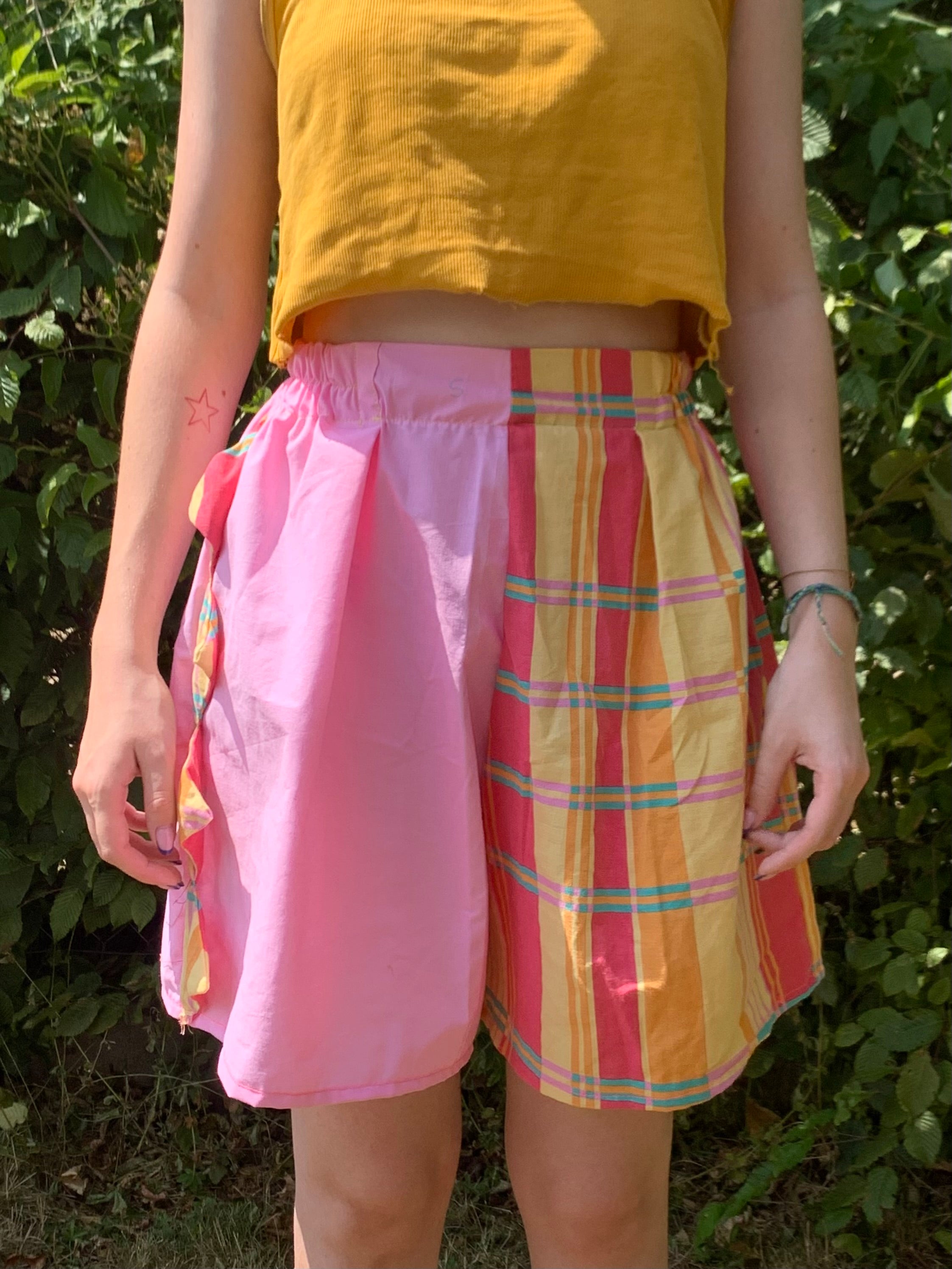 Short Dino rose à carreaux, S