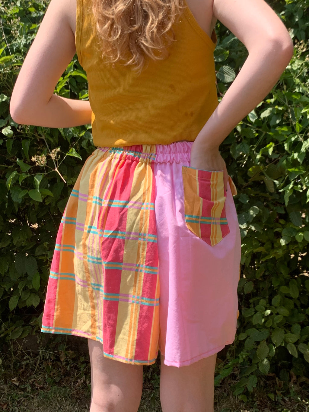Short Dino rose à carreaux, S