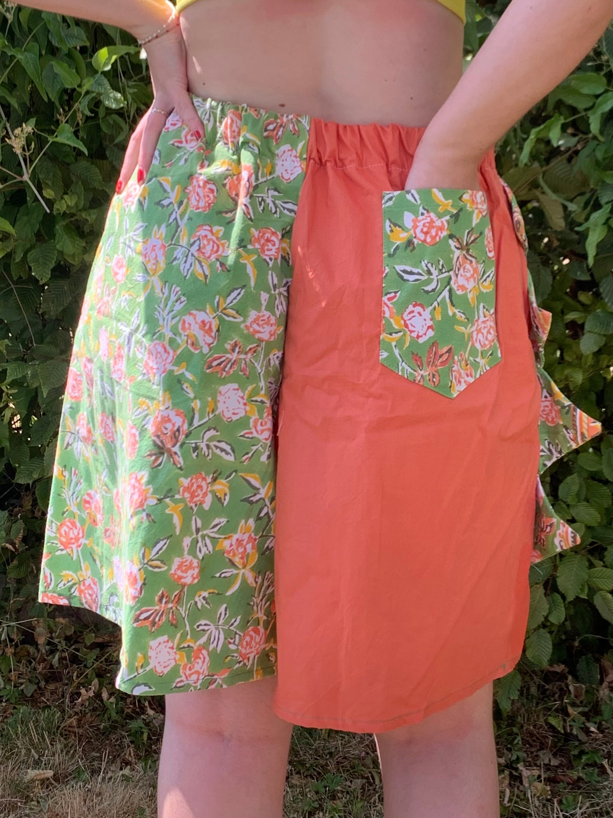 Short dino fleuri XL