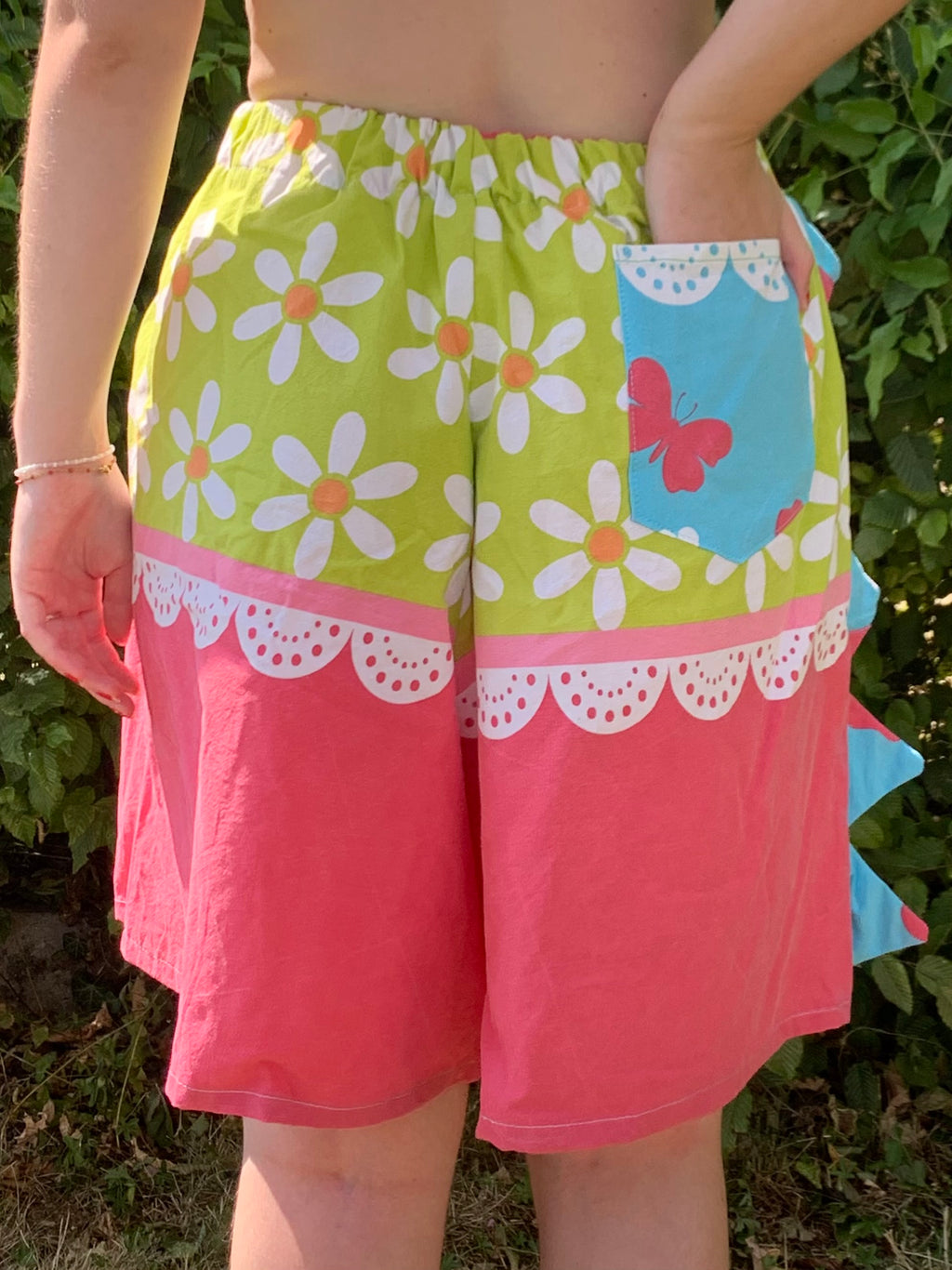 Short dino fleuri L