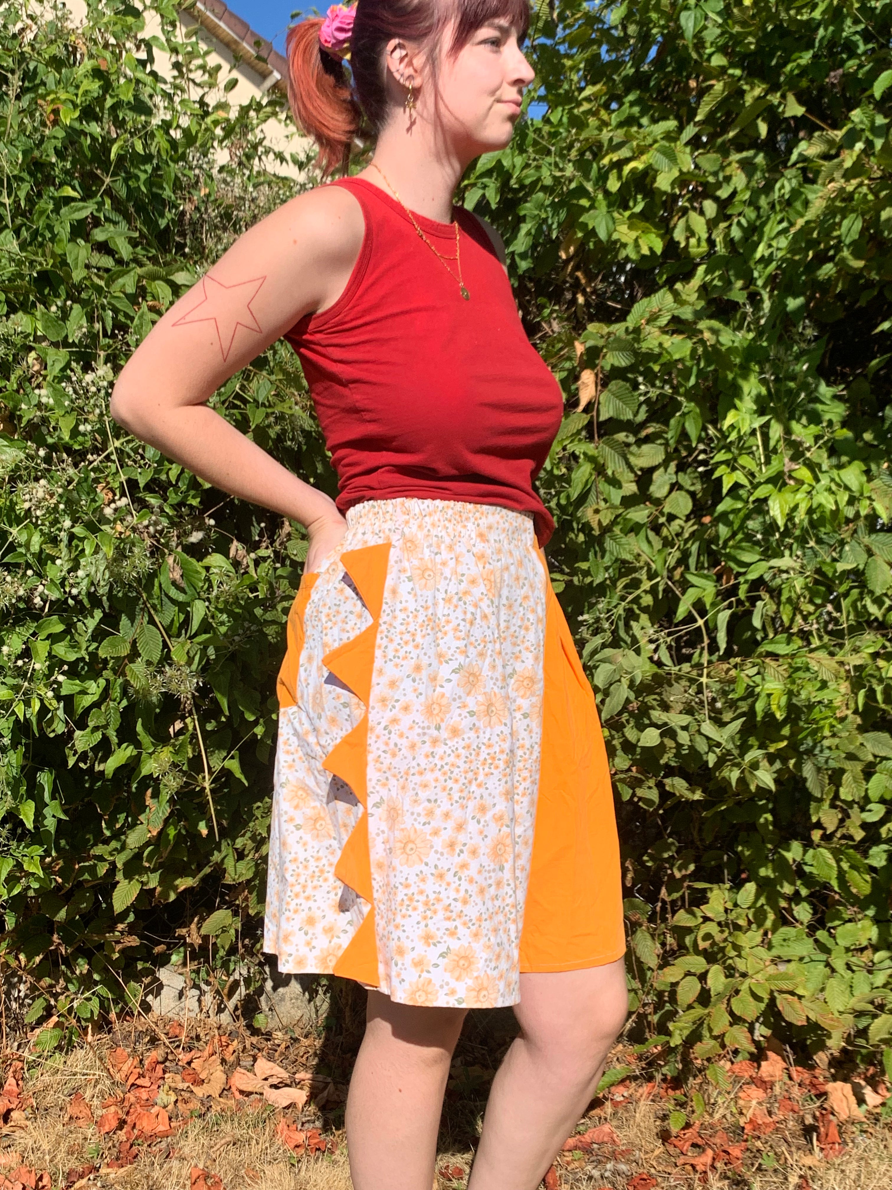 Short Dino orange fleuri