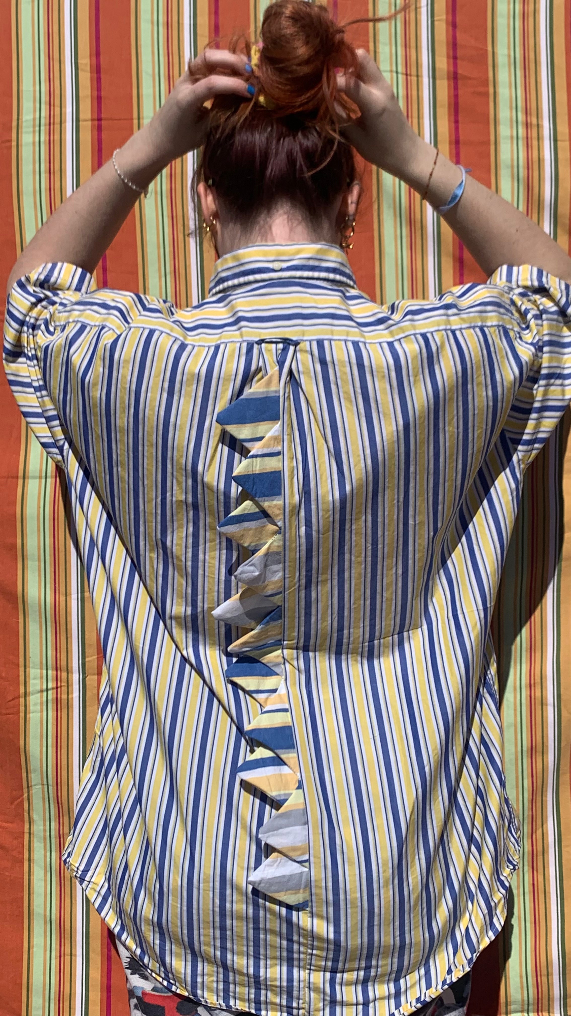Chemise Dino jaune et bleue à manches courtes XXL