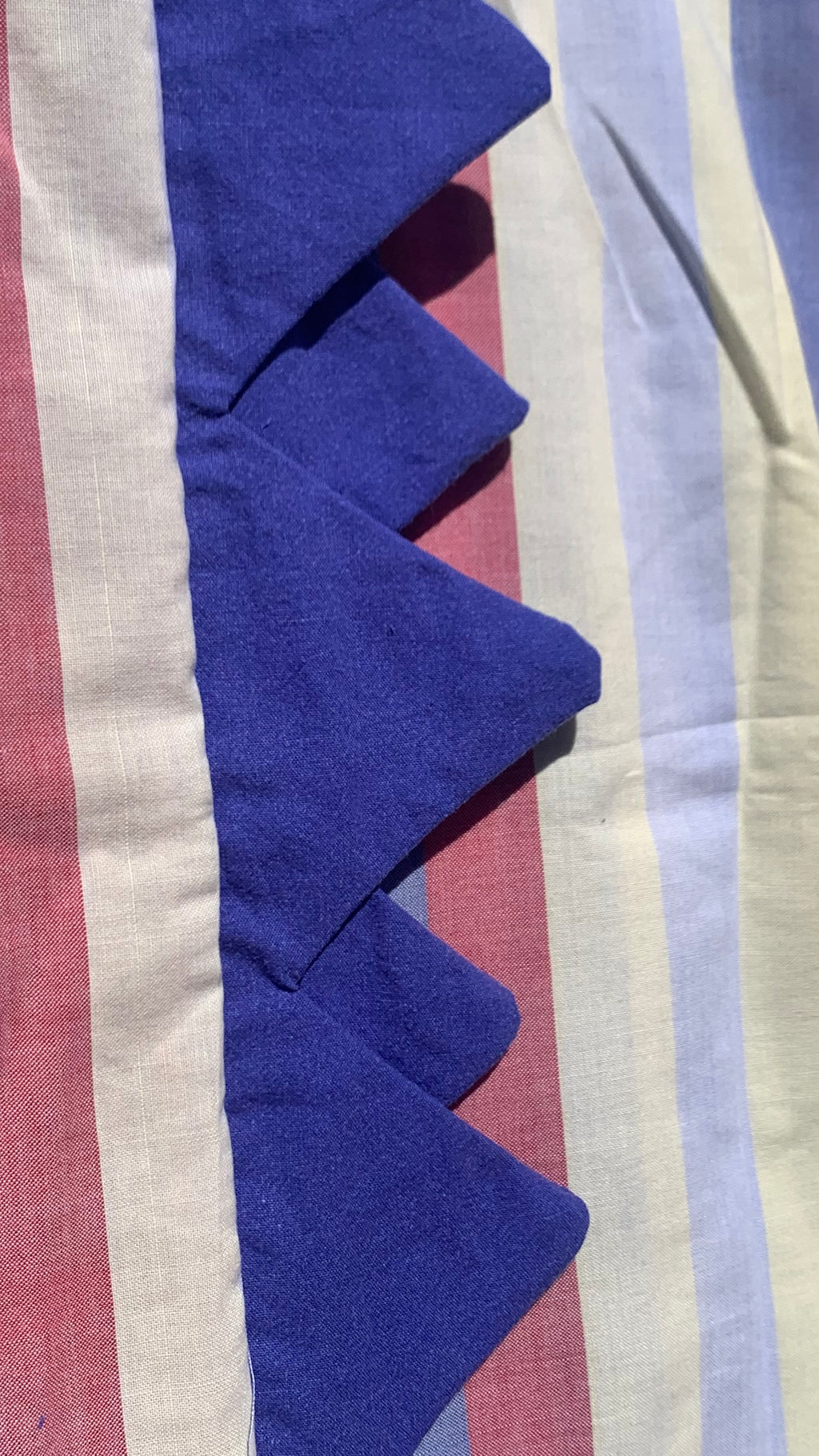Chemise dino manche courte à rayures jaune bleu rouge L