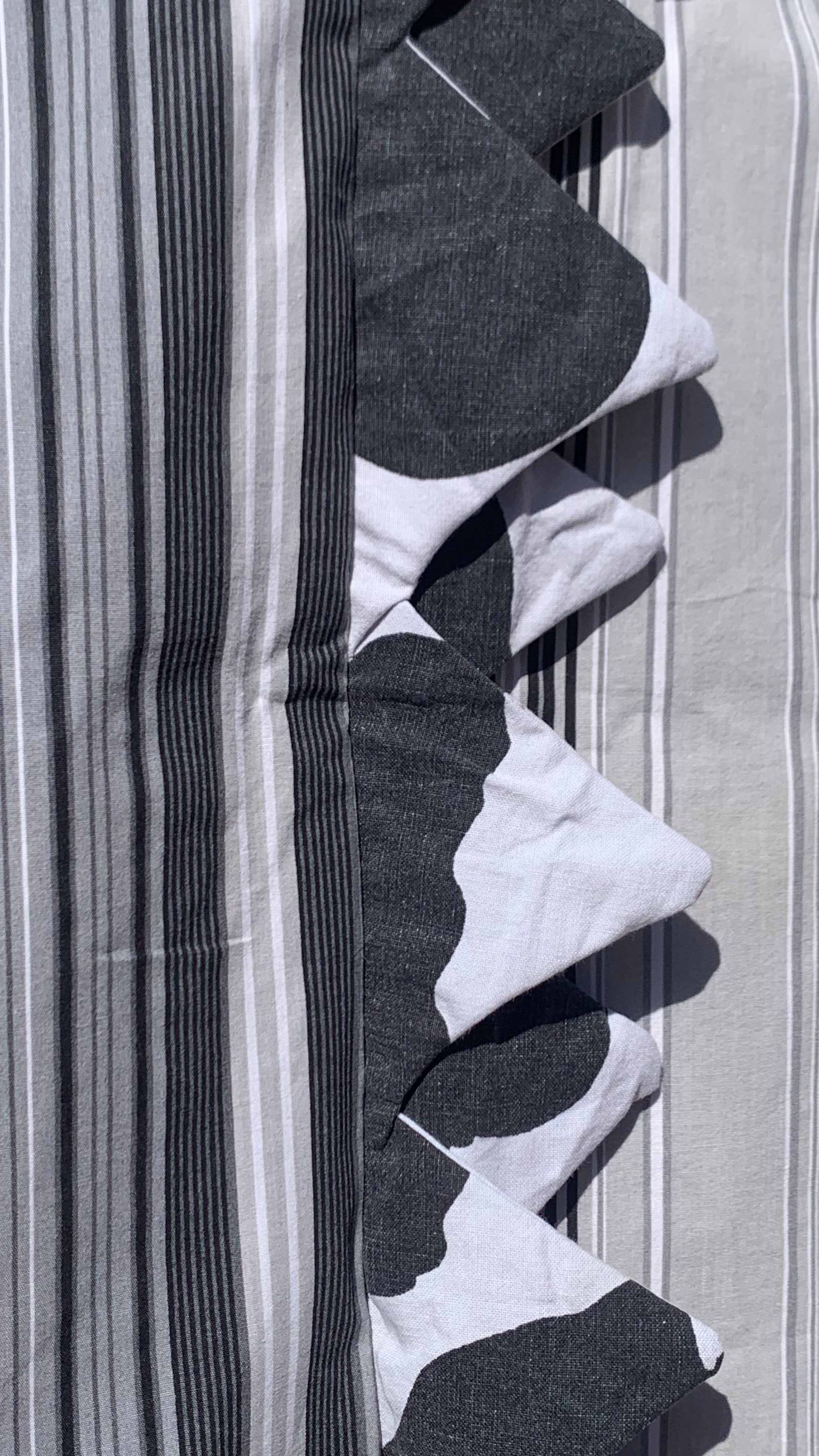 Chemise Dino noir et grise à manches courtes M