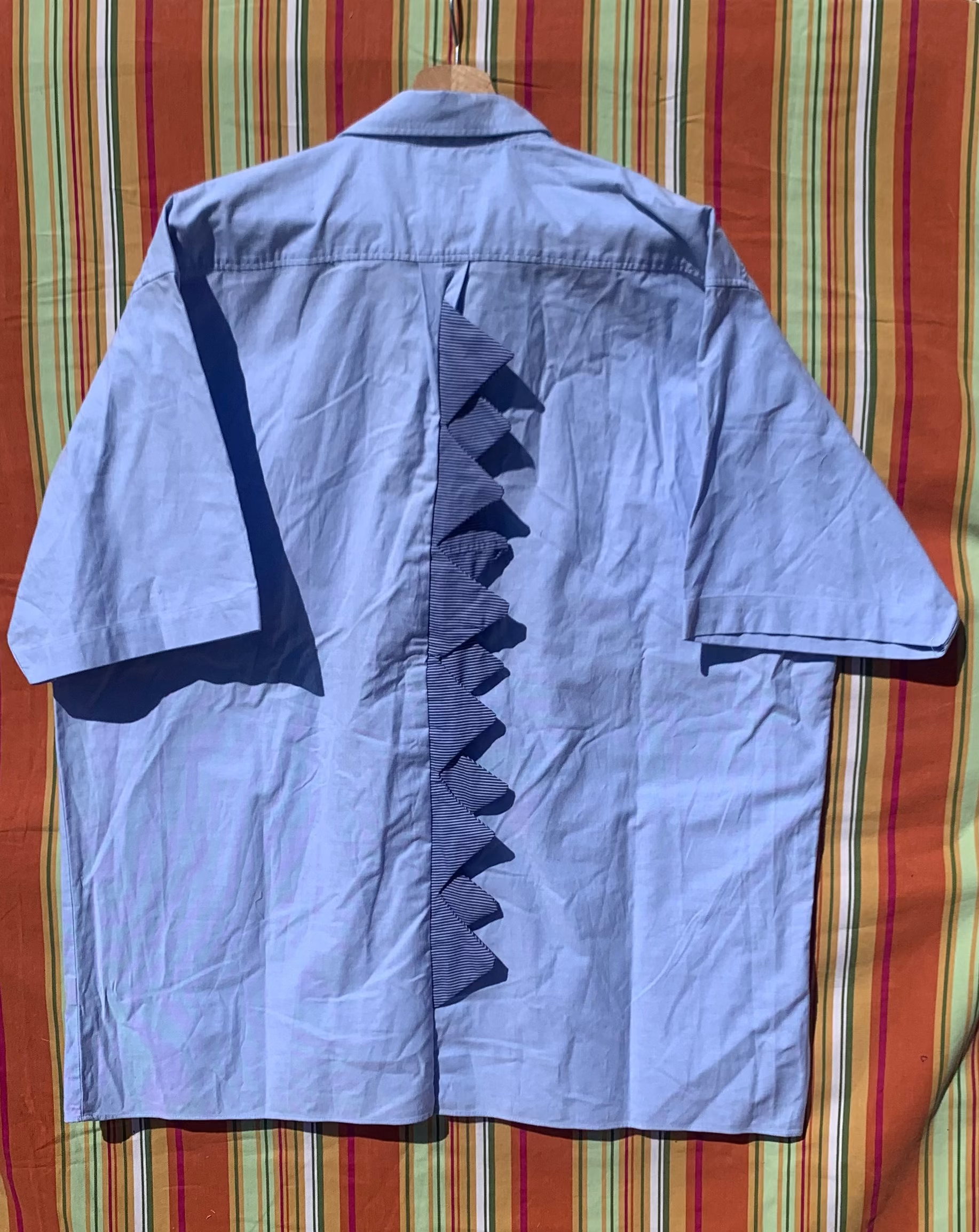 Chemise Dino bleue à manches courte XL