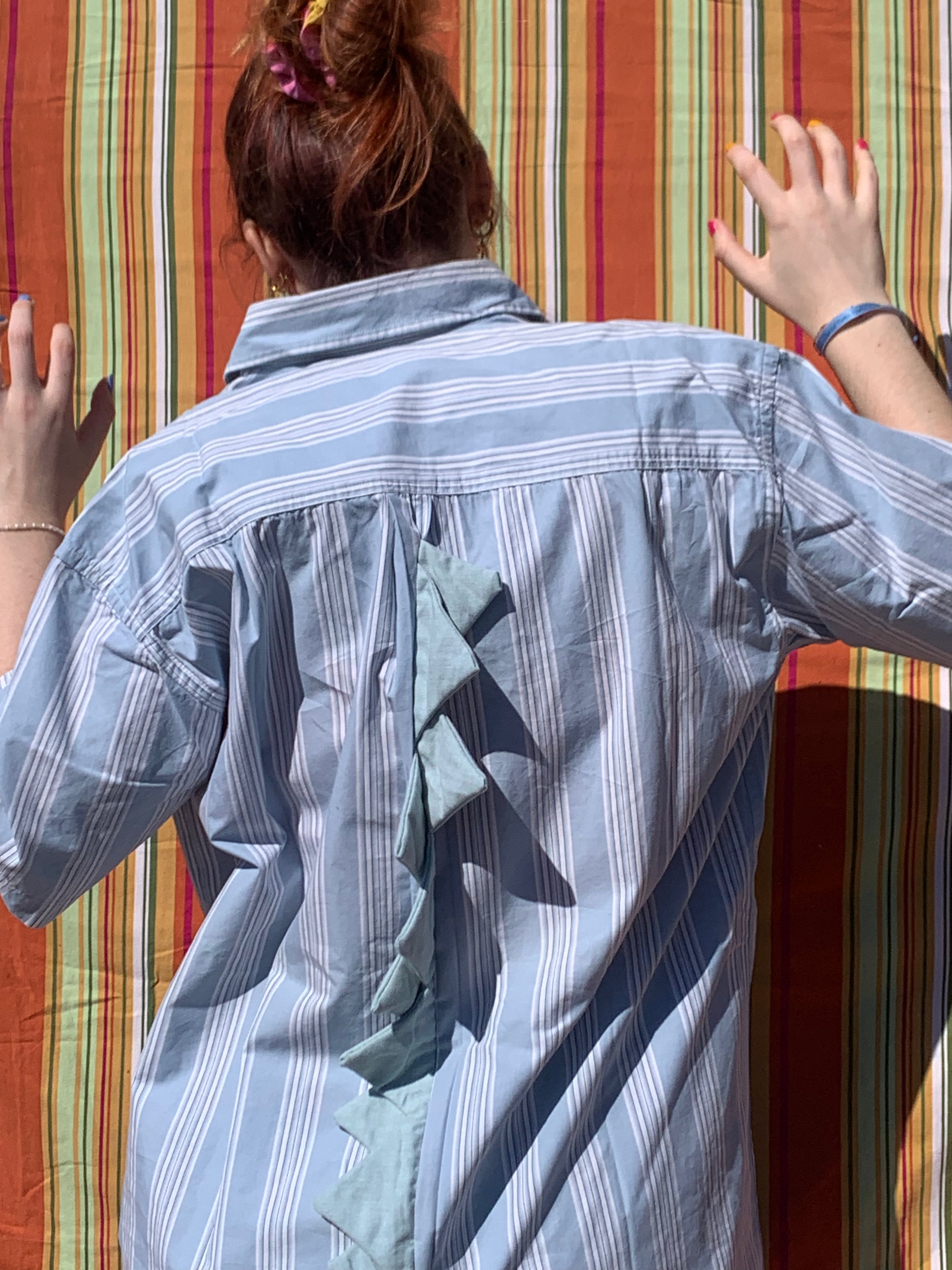 Chemise Dino bleue à manches courtes L