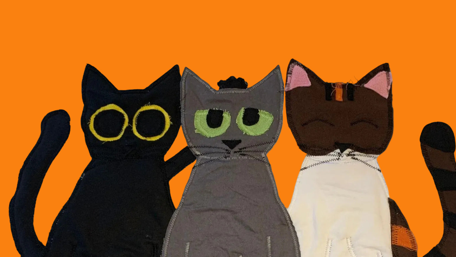 Photo d'une création pour un pull personnalisé avec trois chats